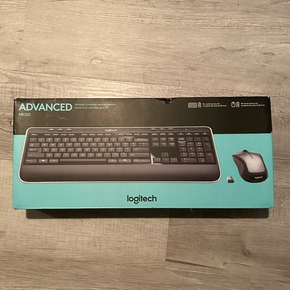 NWT Logitech MK540 Wireless Keyboard and Mouse - Picture 2 of 5